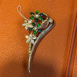 Vintage Large Gold Flowered Brooch Rhinestone Pin